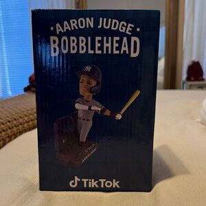 2024 Aaron Judge NY Yankees #62 Home-run Bobblehead TikTok Limited Edition